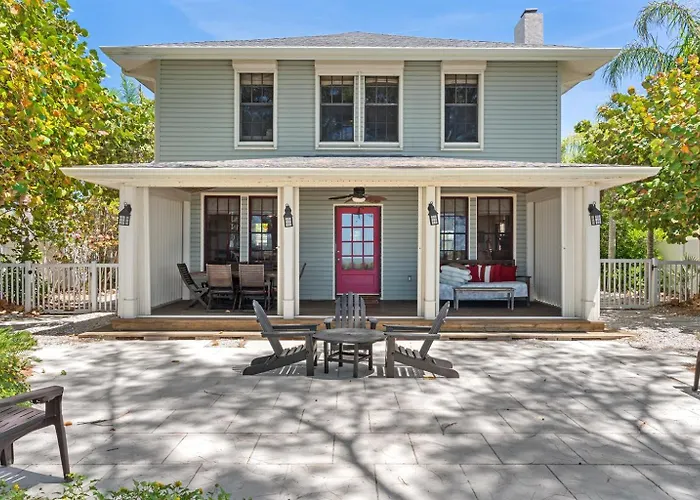 Backyard Is The Beachunique Housebeautiful Clearwater Beach